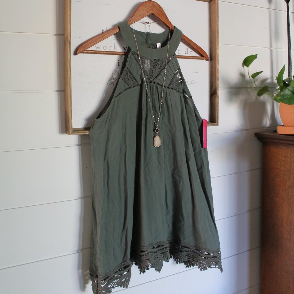NEW Xhilaration Yoke Choker Lace Tank S